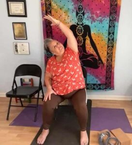 All Beings Yoga - Sunny seated stretch